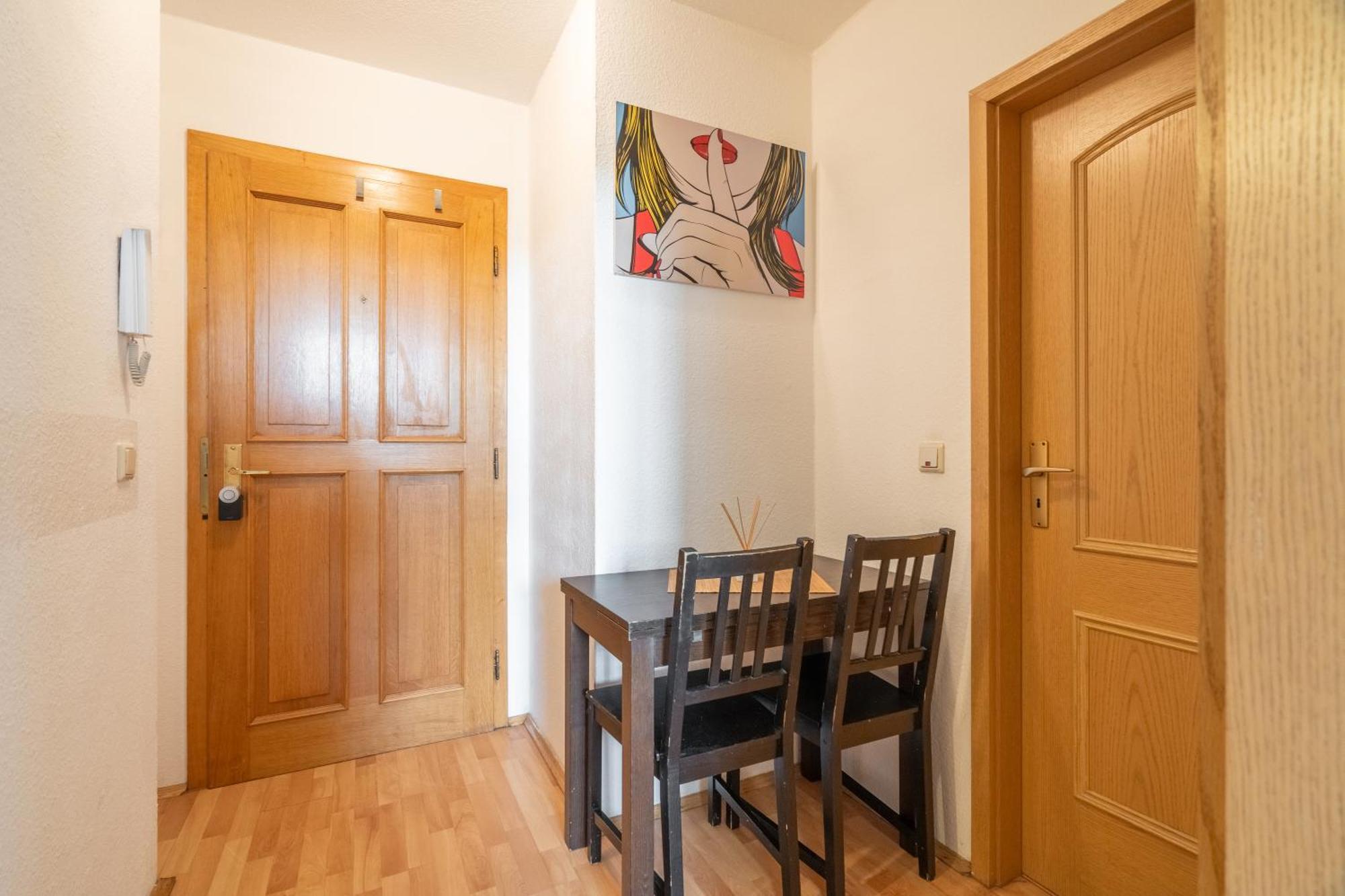 Gemuetliche Dachgeschosswohnung -Waldstrassenviertel לייפציג מראה חיצוני תמונה